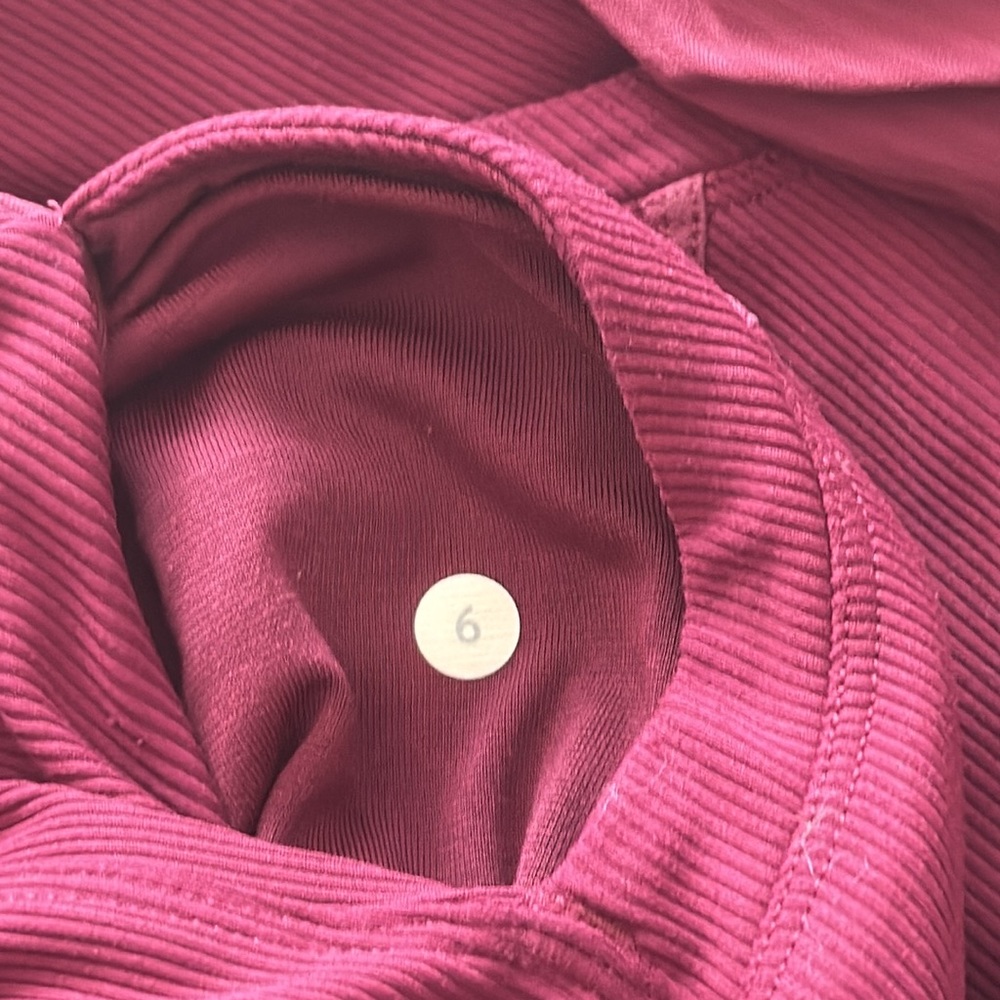 Lululemon Jacket - Picture 3 of 3